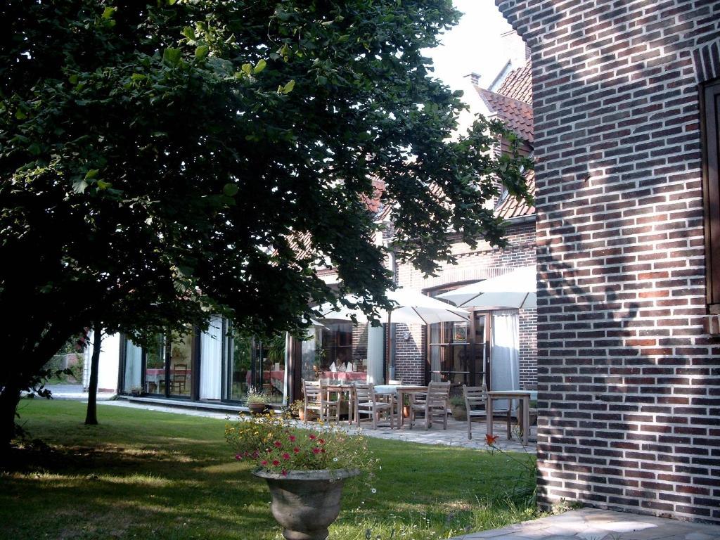 Hotel Troopeird Cortrique Exterior foto